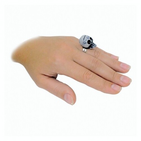 Кольцо Череп