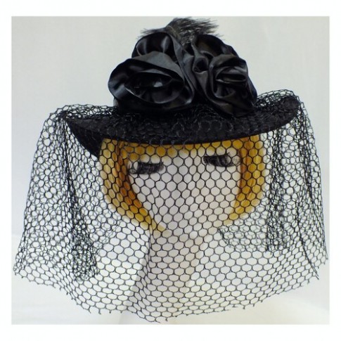 Шляпа Черная вдова