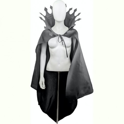 Плащ Готическая королева, габардин.